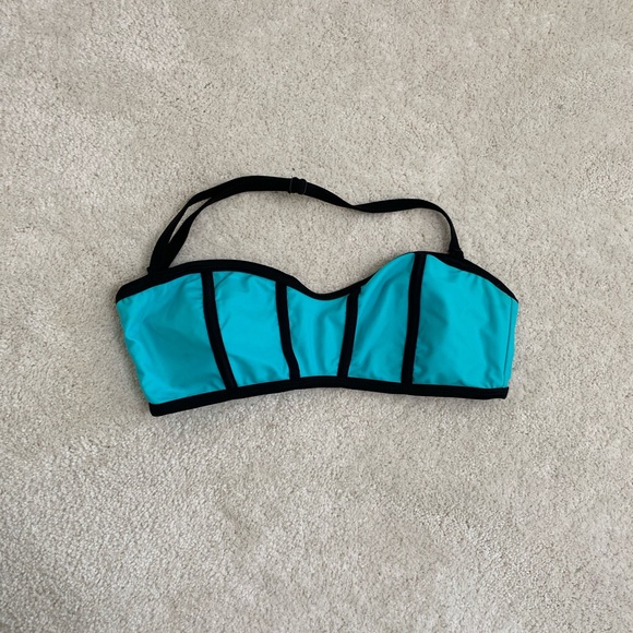 Design Lab Blue and Black Bikini Top - Picture 2 of 8